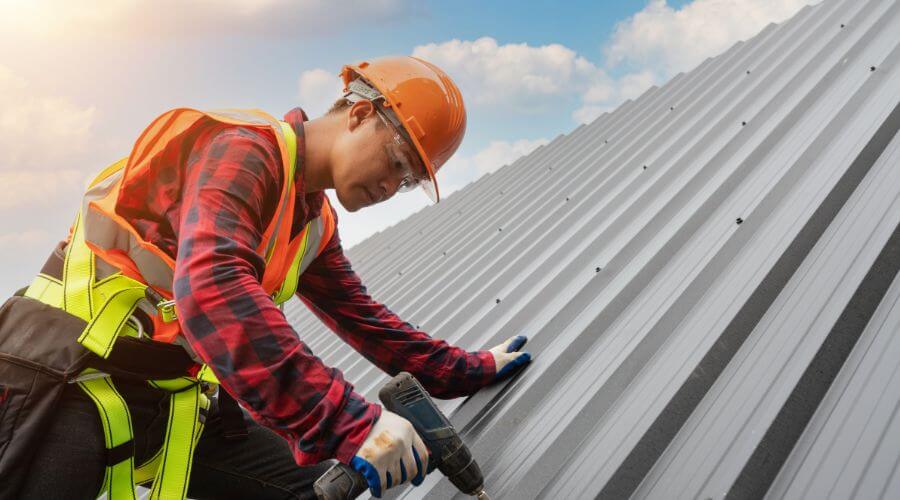 Expert new roof installation services in Hill City, KS